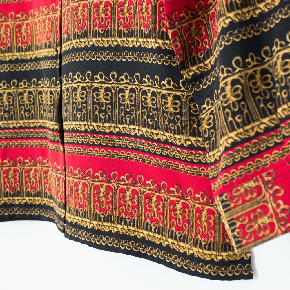 Jordan | Vintage 80's/90's Long Sleeved Red Black & Gold Baroque Blouse | Size M - Picture 5 of 10